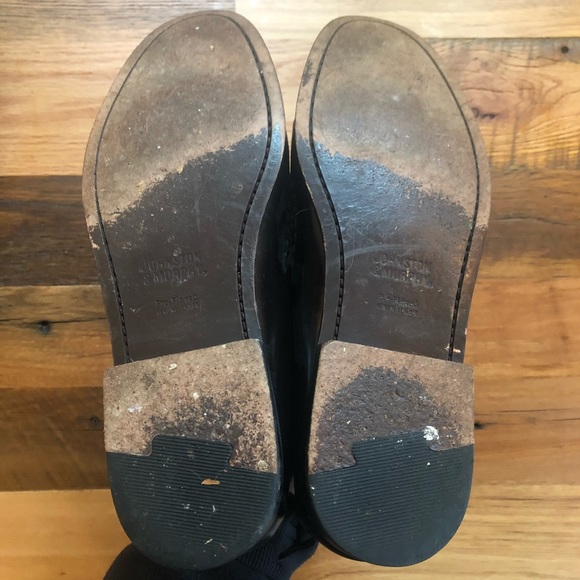 Johnston & Murphy Loafer, Size 12 - Picture 5 of 7